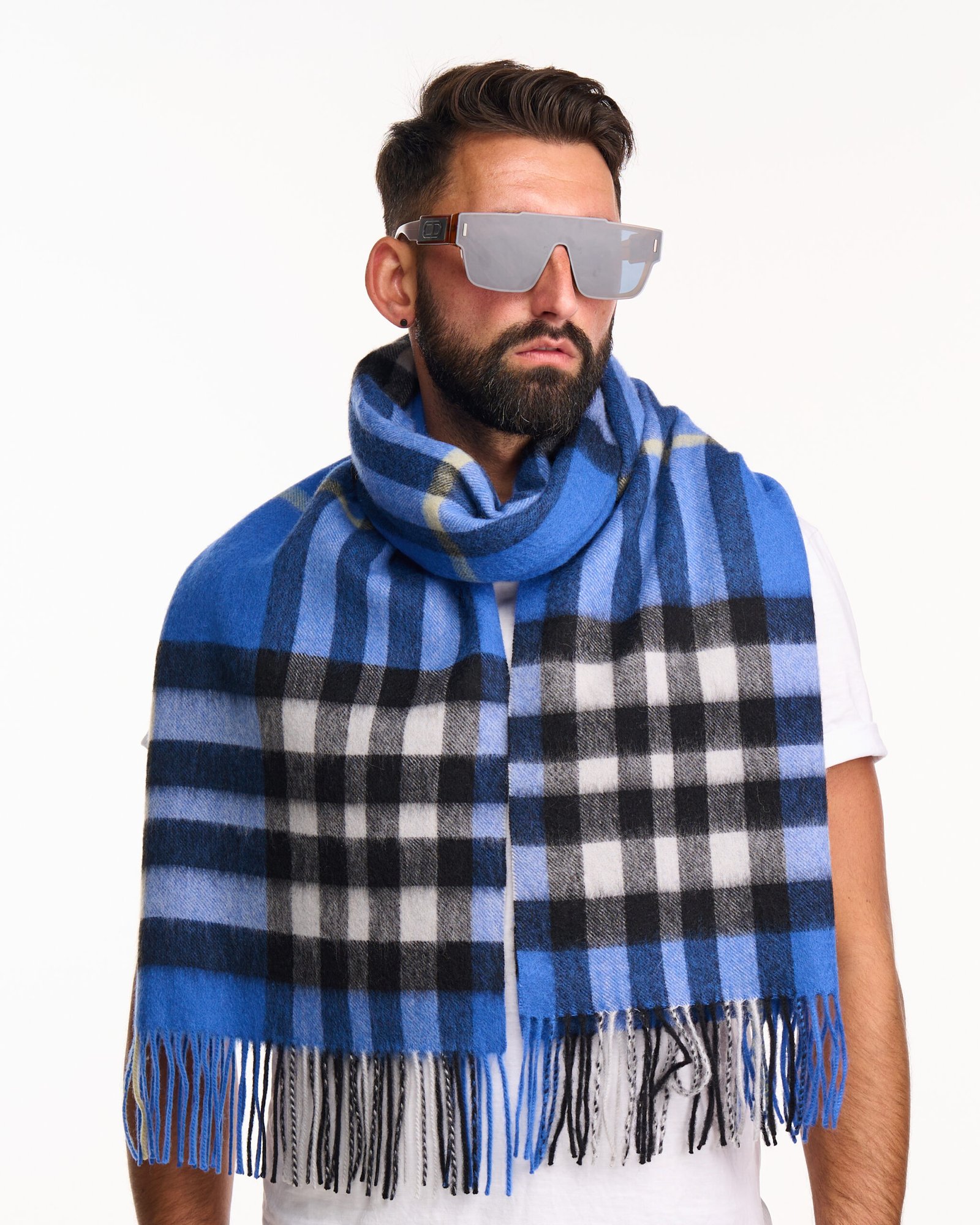 Scottish Luxury Cashmere – The Bestselling Winter Gift for Him & Her