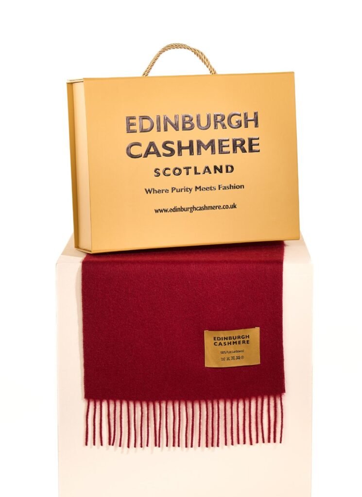 Edinburgh Cashmere DC Scott Cashmere Scarf classic ivory 