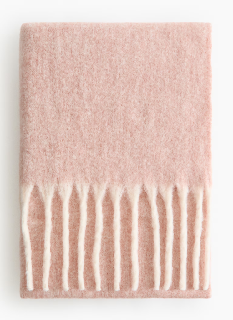 Fringed wool-blend blanket

